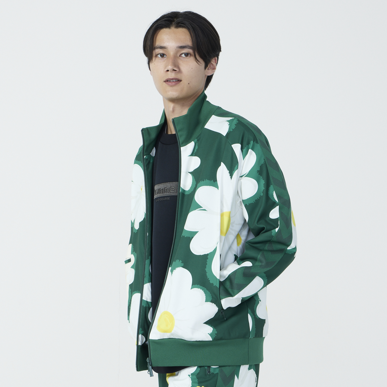 群馬クレインサンダーズ ジャケット ジャージ hummel Bリーグ 群馬クレインサンダーズ ジャケット ジャージ hummel Bリーグ