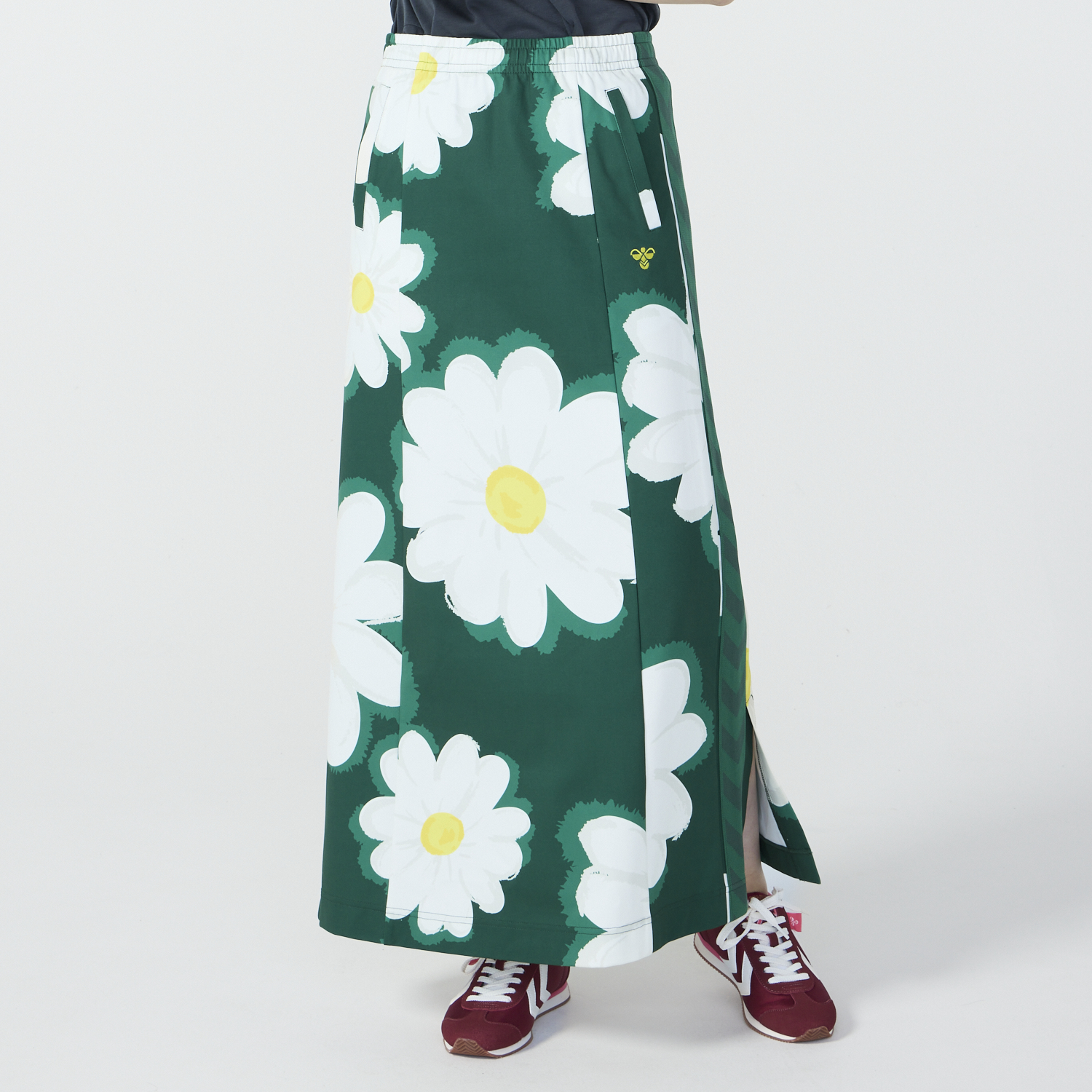 hummel(ヒュンメル) hummel PLAY  ジャガードトラックスカート マルチアスレ ウェア スカート HLT2140P hummel PLAY トラックスカート｜hummel｜ヒュンメル公式オンラインストア