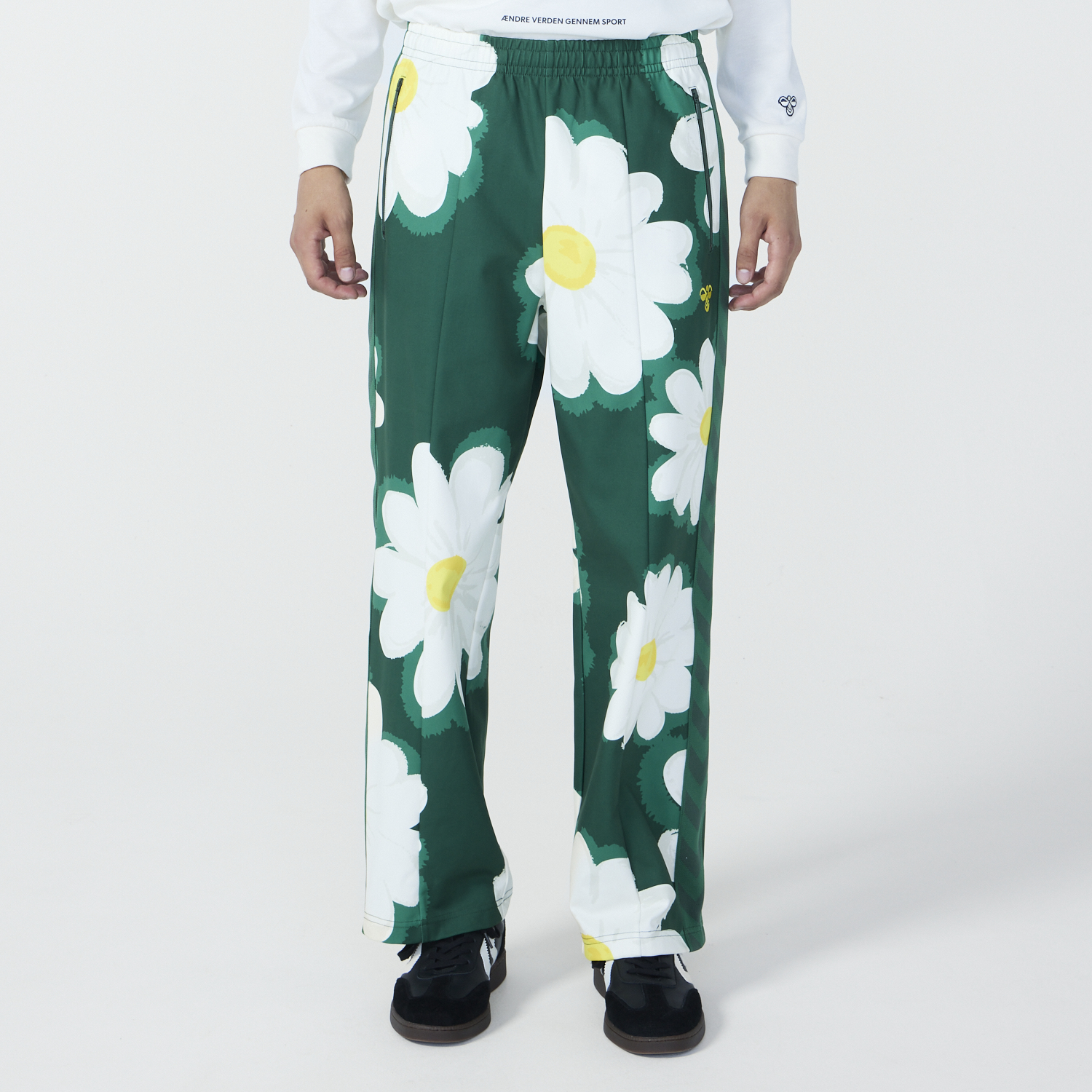 hummel PLAY トラックパンツ(セミワイドストレート)｜hummel