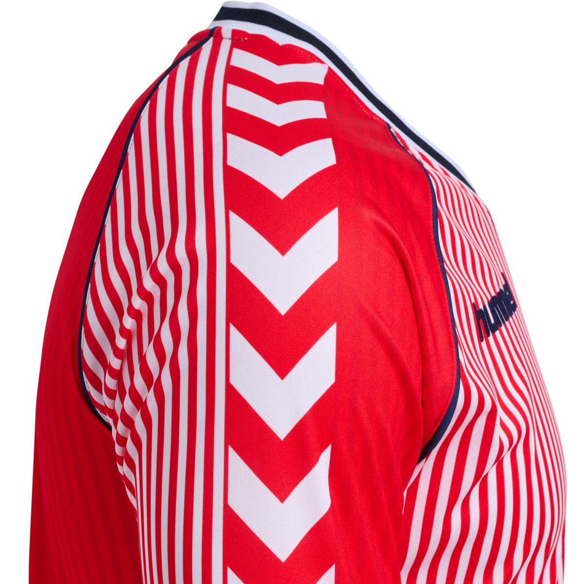 新品未使用　hummel　1995~96 デンマーク代表　セットアップ 新品未使用 hummel 1995~96 デンマーク代表 セットアップ