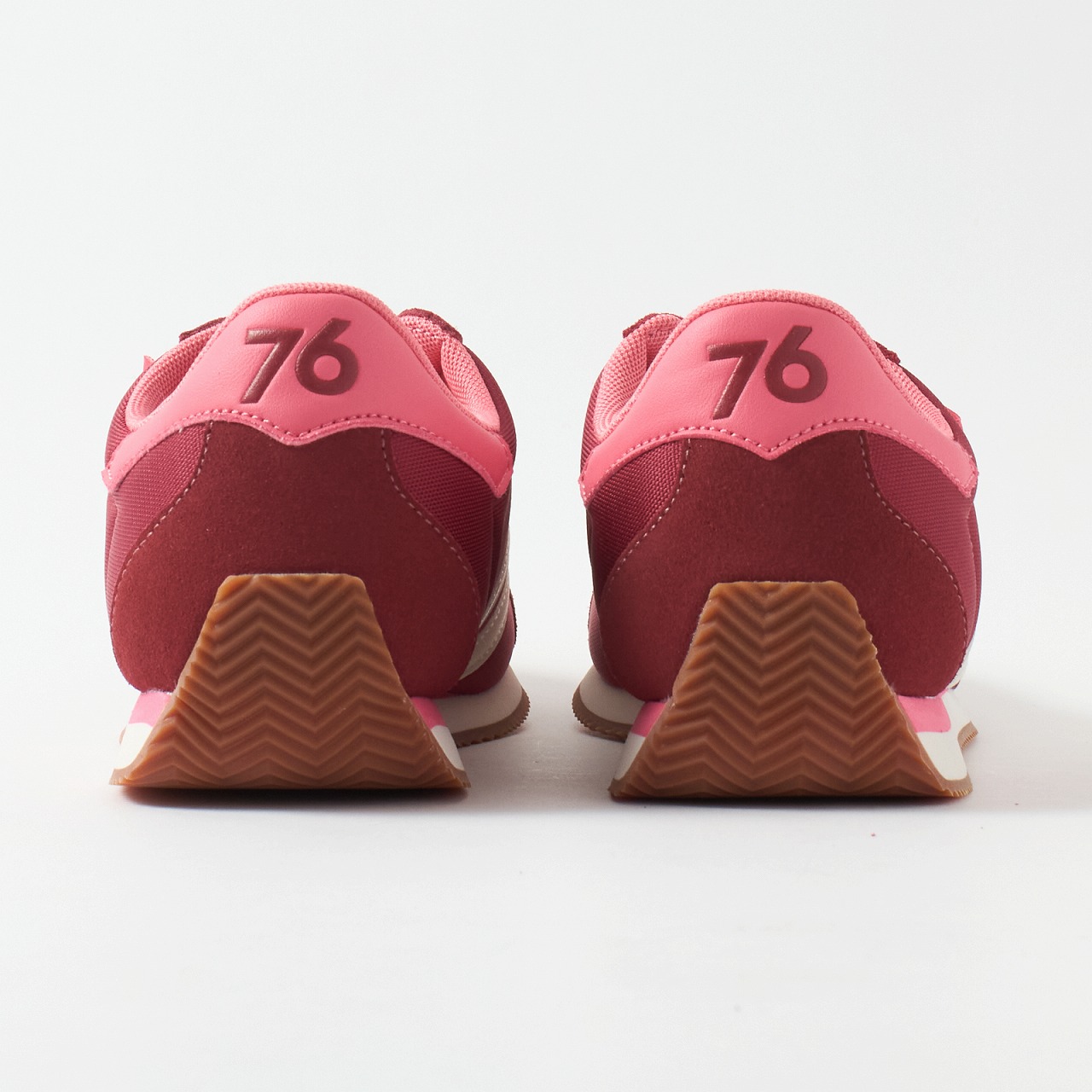 STADION NYLON｜hummel｜ヒュンメル公式オンラインストア