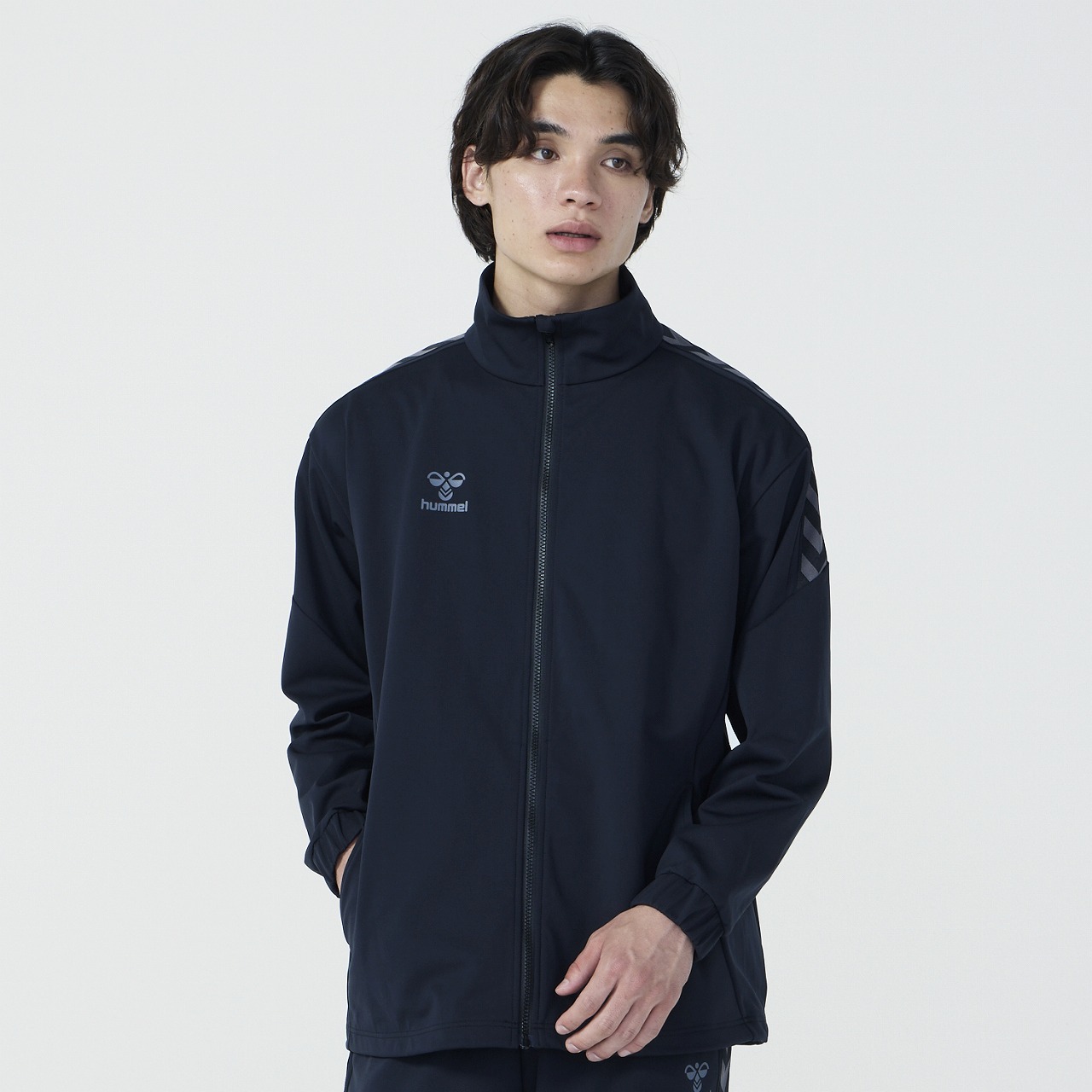 ウェア・ジャージ｜hummel｜ヒュンメル公式オンラインストア