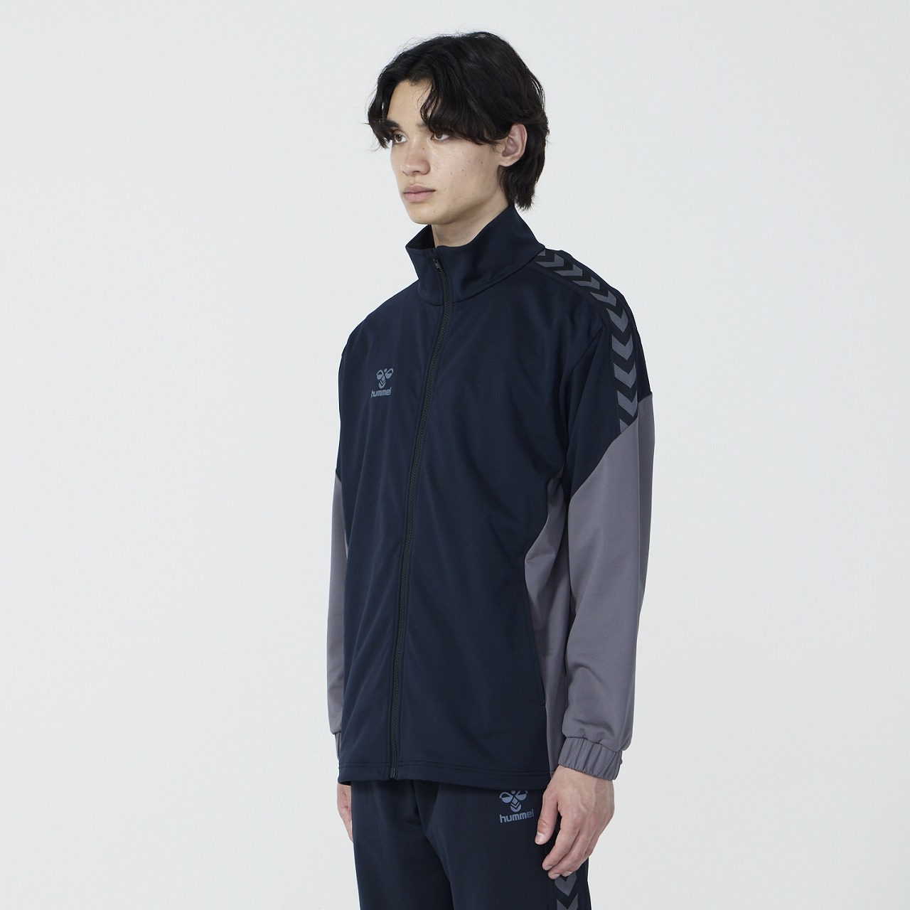 ウォームアップジャケット｜hummel｜ヒュンメル公式オンラインストア