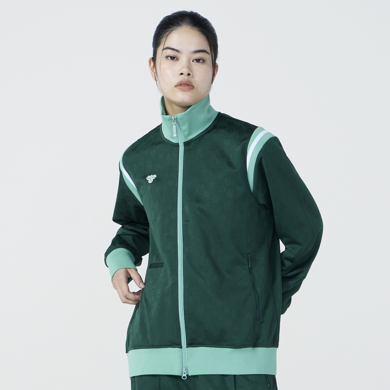 ジェフユナイテッド市原・千葉 PRO裏付きウーブンジャケット