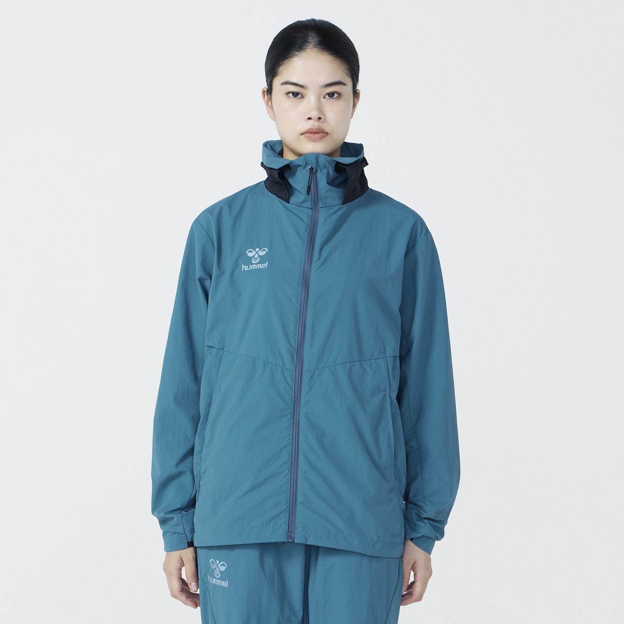 ウインドジャケット｜hummel｜ヒュンメル公式オンラインストア