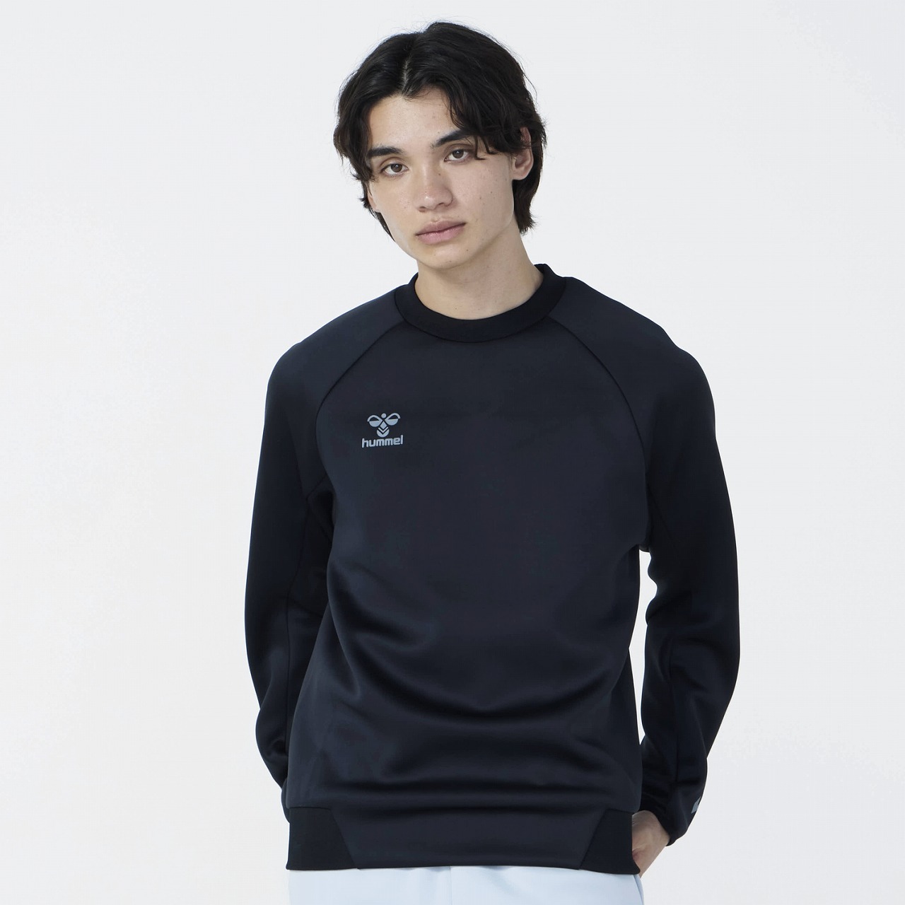 ガンバ大阪 hummel フード付きスウェットセット 黒/グレー 商品一覧｜hummel｜ヒュンメル公式オンラインストア