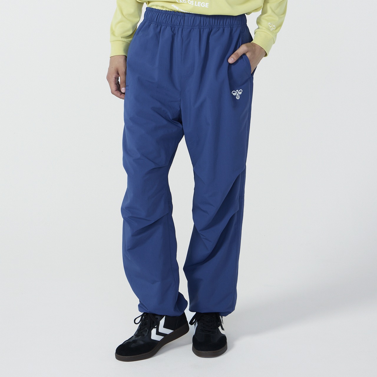 ガンバ大阪×hummel マウンテンジャケット（ブラック/ネイビー