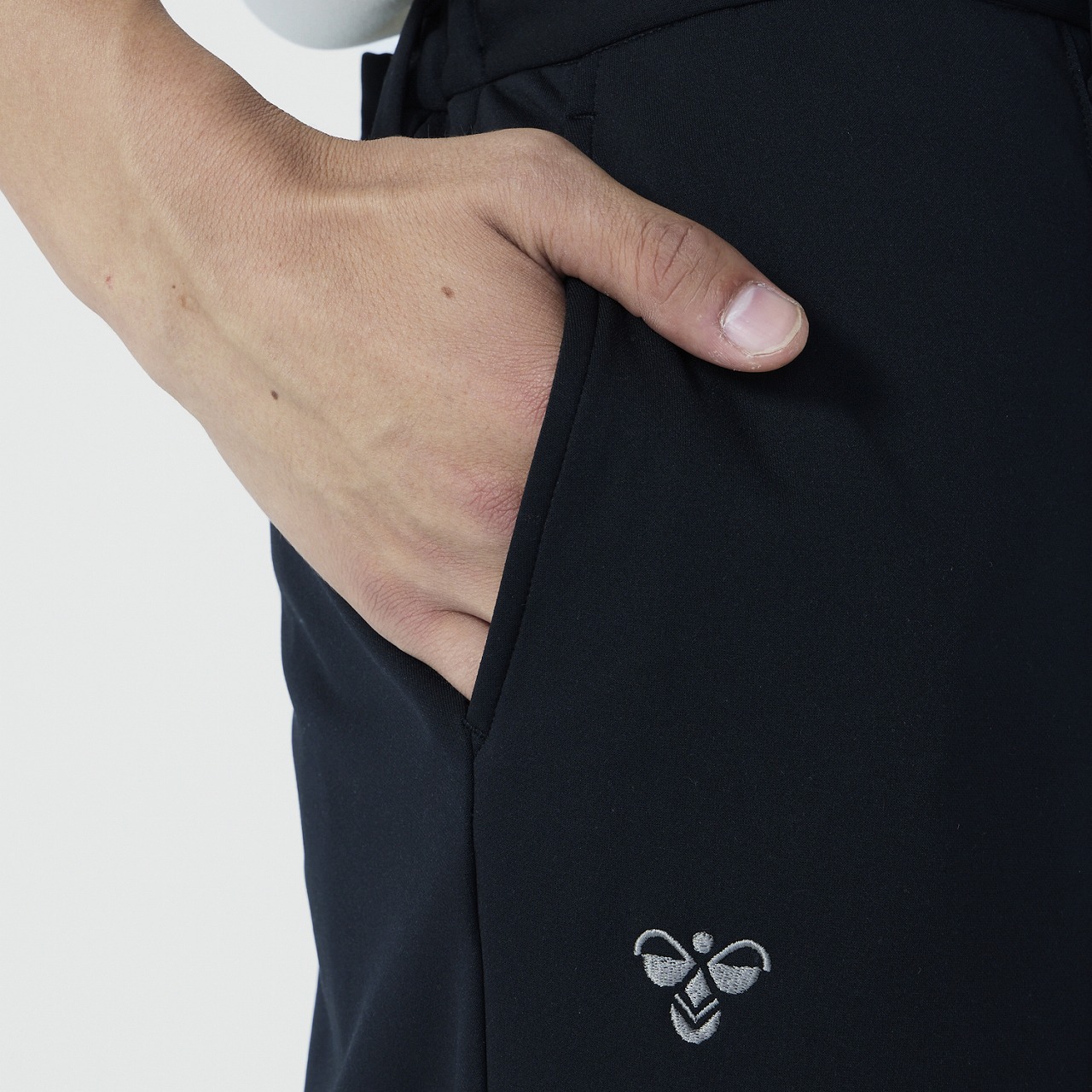 hummel PLAY テーパードパンツ｜hummel｜ヒュンメル公式