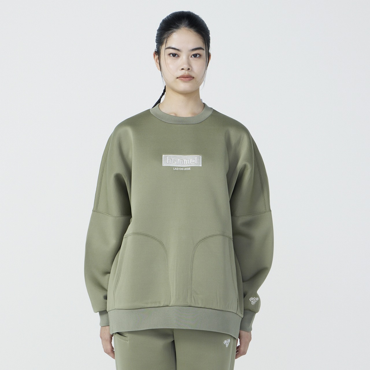 hummel PLAY スウェットクルーネック｜hummel｜ヒュンメル公式