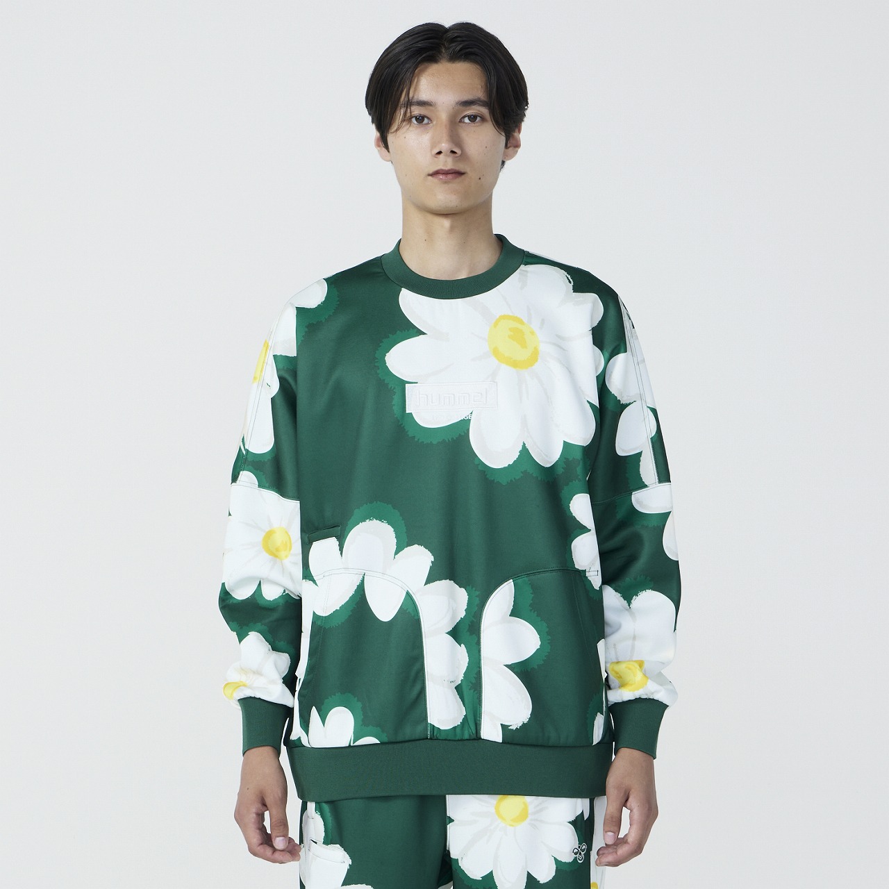 hummel PLAY スウェットクルーネック｜hummel｜ヒュンメル公式