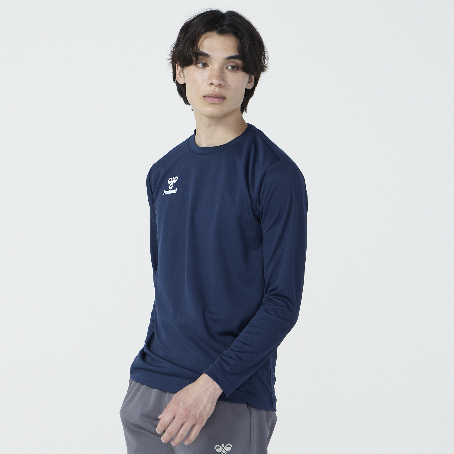 ウェア・長袖シャツ｜hummel｜ヒュンメル公式オンラインストア