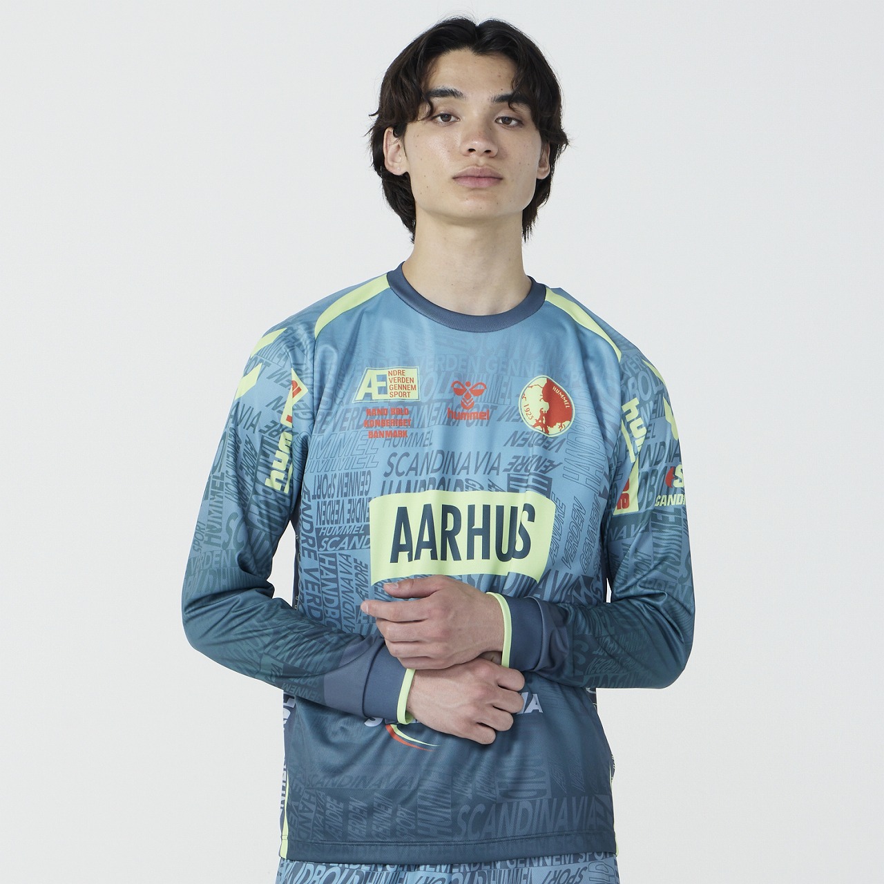 ウェア｜hummel｜ヒュンメル公式オンラインストア
