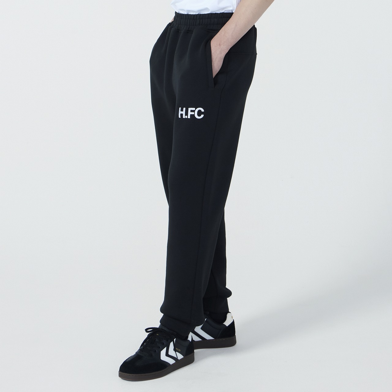 ウェア・パンツ｜hummel｜ヒュンメル公式オンラインストア