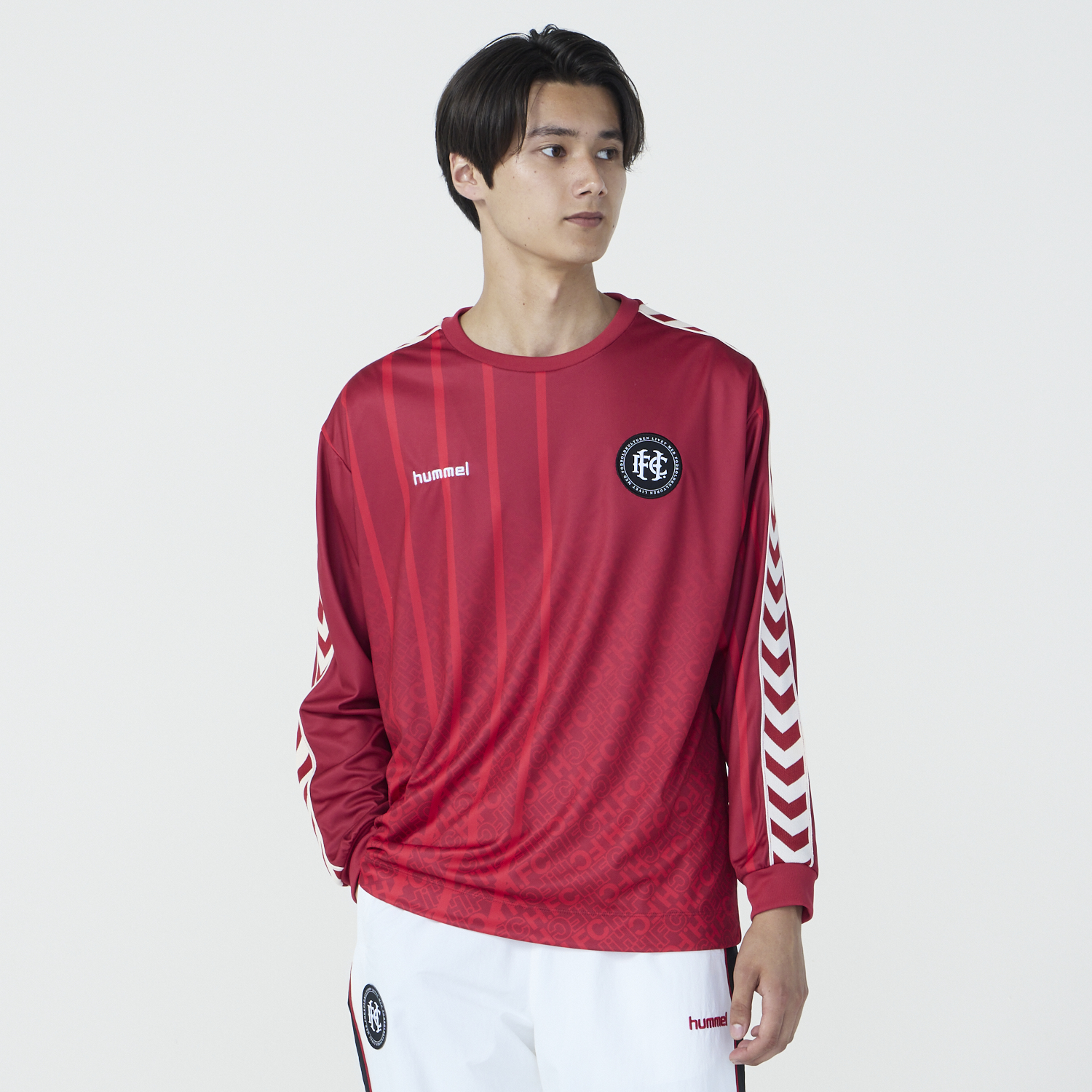 美品 ヒュンメル 上下セット S ブルー×グレー 日本製 サッカー デンマーク ウェア｜hummel｜ヒュンメル公式オンラインストア