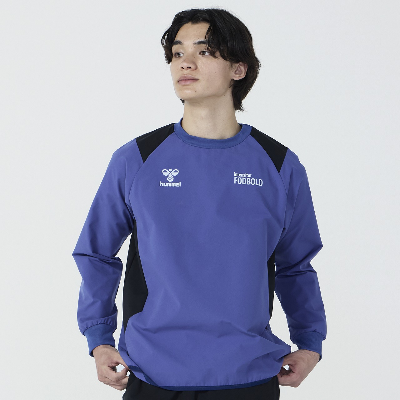 ウェア・ウィンドブレーカー・ピステ｜hummel｜ヒュンメル公式