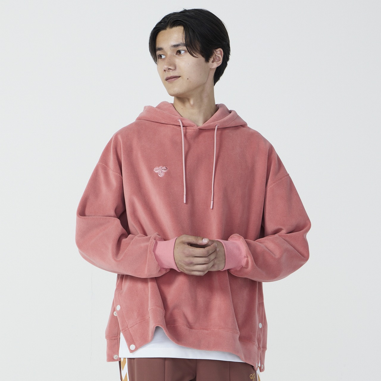 最終処分　ヒュンメル　hummel PLAY テーパードパンツ M ブラック ヒュンメル H.FC トラックパンツ(ブラック)【☆hummelボトル