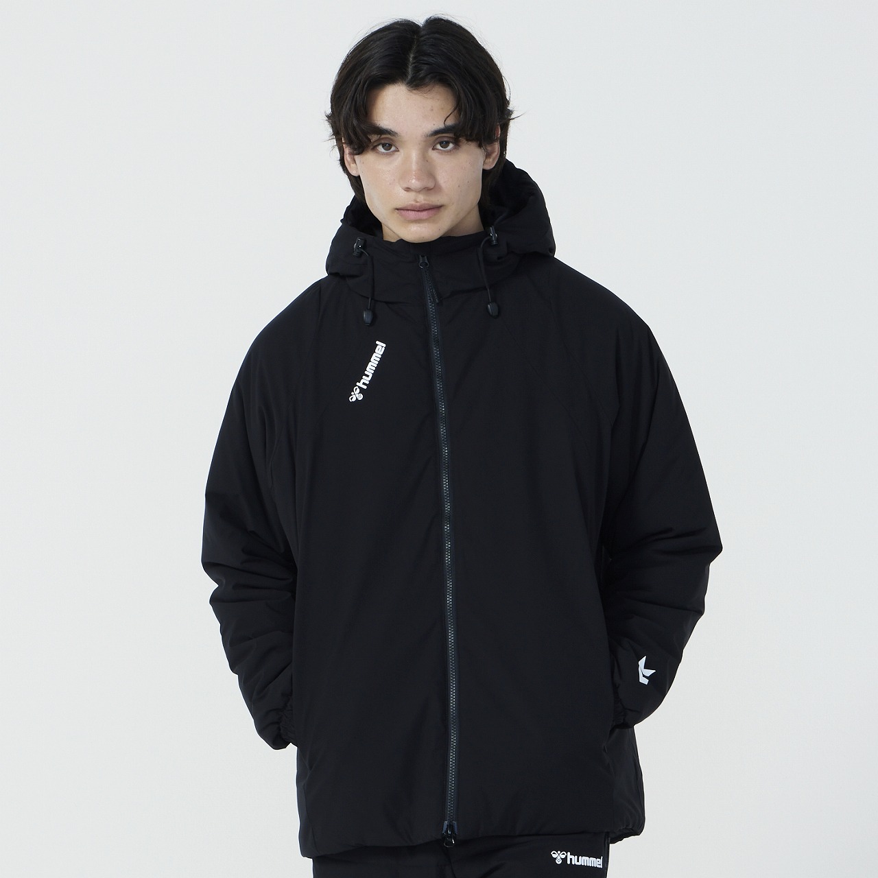 タグ付き新品　ガンバ大阪　トレーニングウェア　ヒュンメル　Sサイズ　値下げ hummel｜ヒュンメル公式オンラインストア