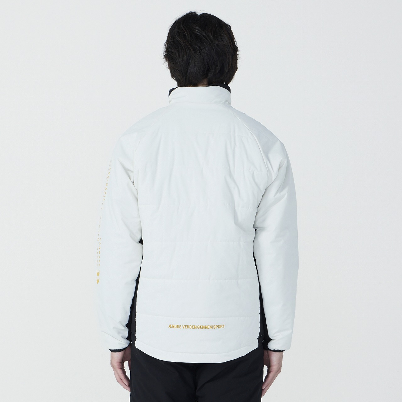 パデットサーモジャケット｜hummel｜ヒュンメル公式オンラインストア