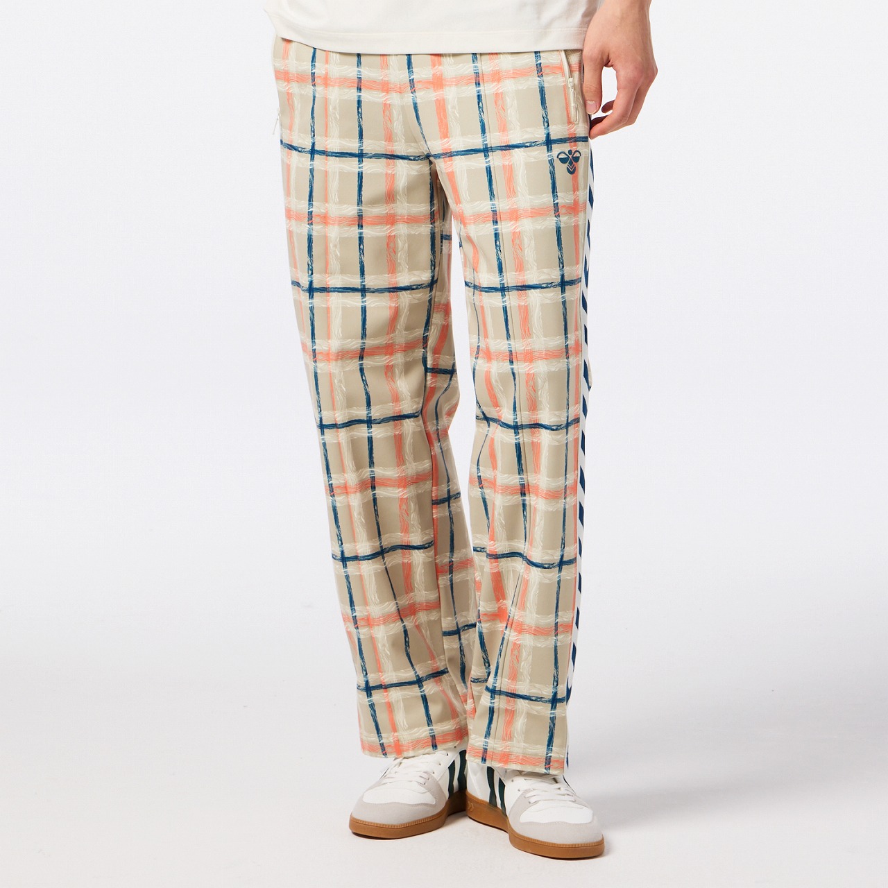 hummel PLAY トラックパンツ｜hummel｜ヒュンメル公式オンラインストア