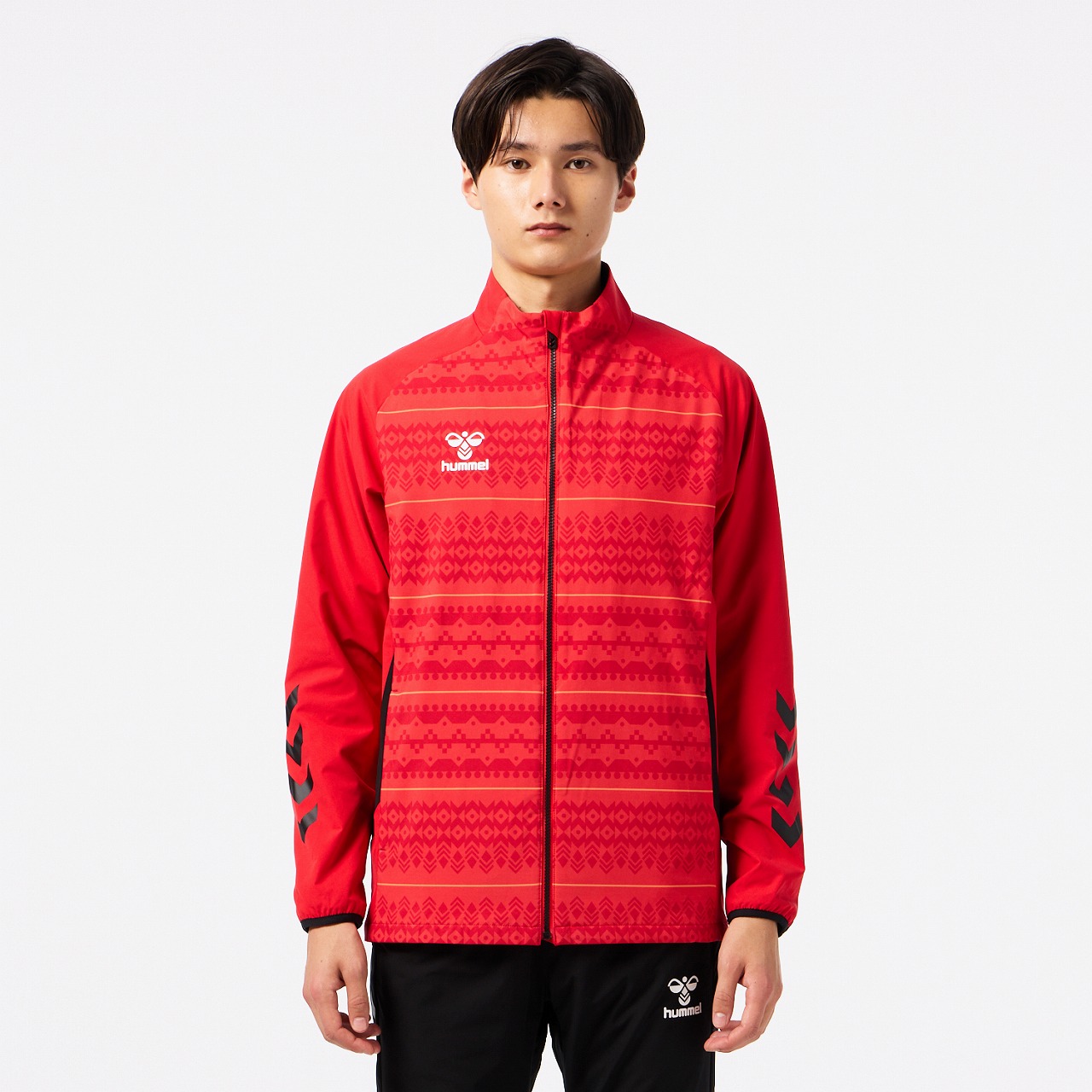 ヒュンメル ガンバ大阪 PROウーブンジャケット 裏付き ヒュンメル ガンバ大阪 PROウーブンジャケット 裏付き