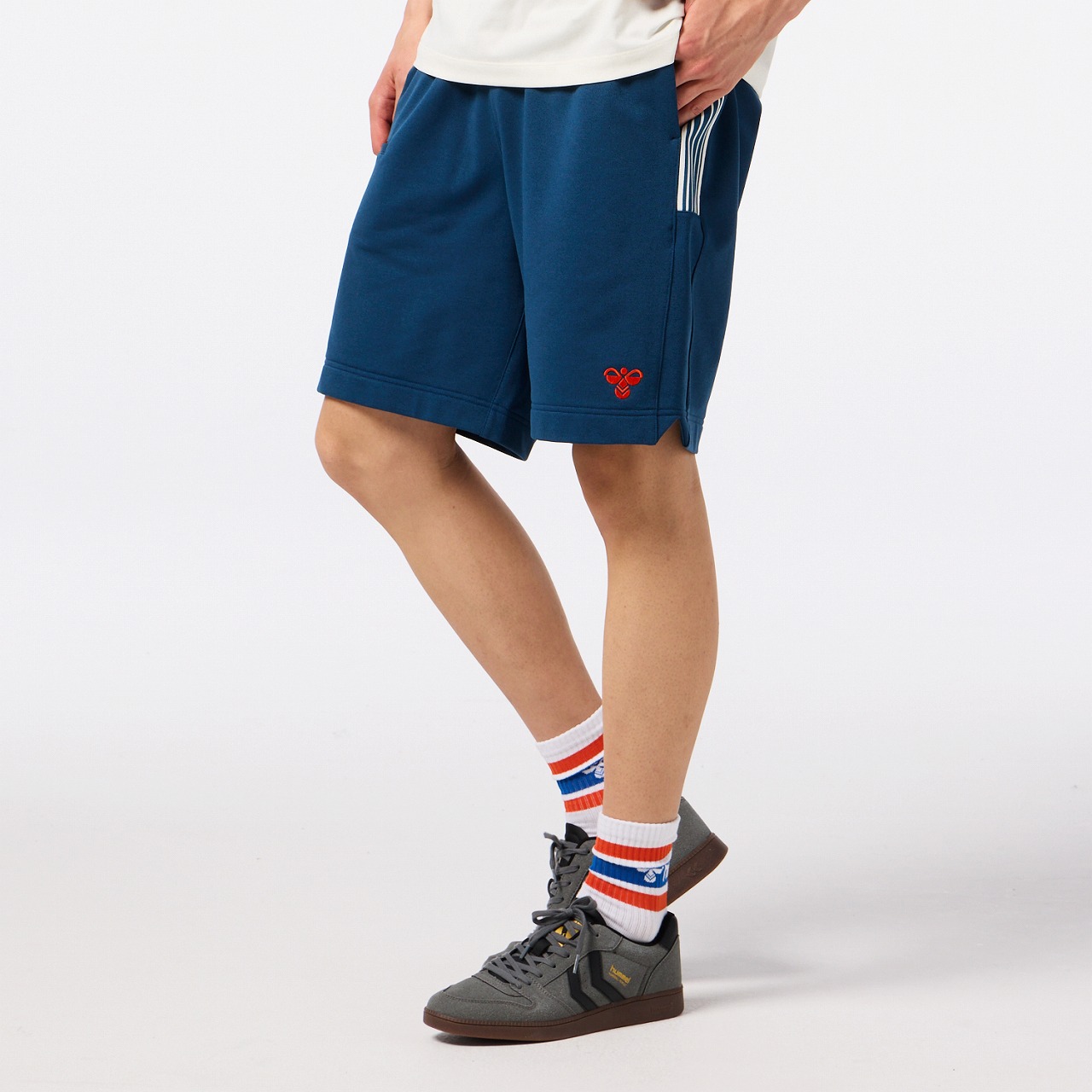 hummel PLAY スウェットハーフパンツ|hummel|ヒュンメル公式 hummel PLAY スウェットハーフパンツ|hummel|ヒュンメル公式