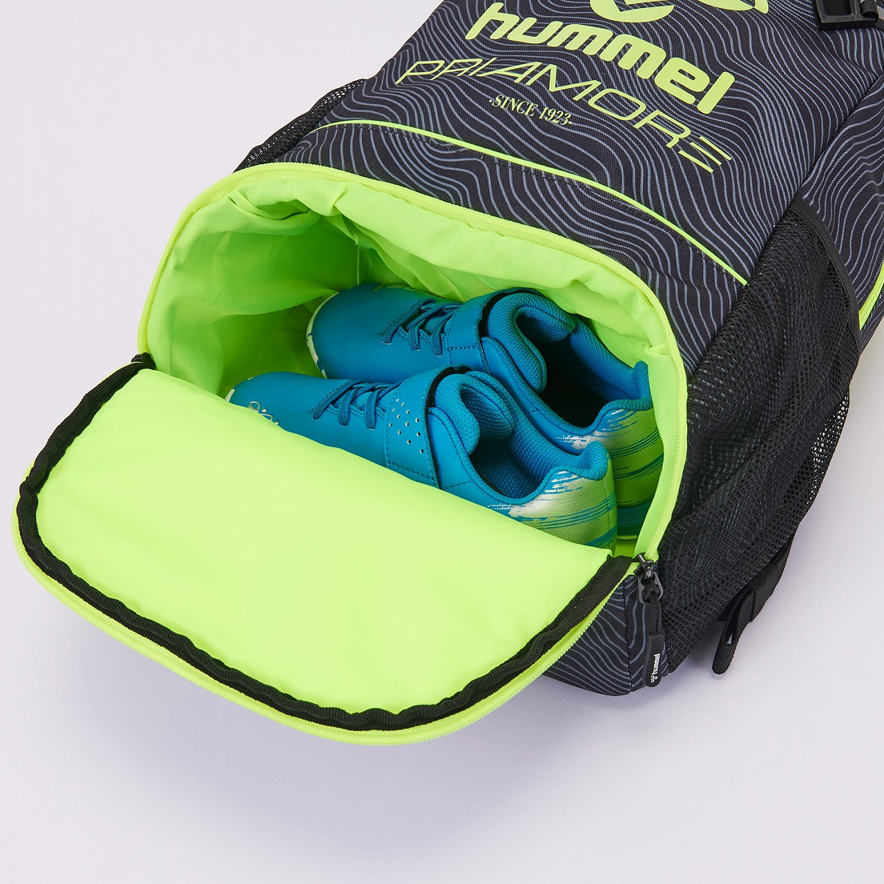 プリアモーレバックパック（容量22L）｜hummel｜ヒュンメル公式