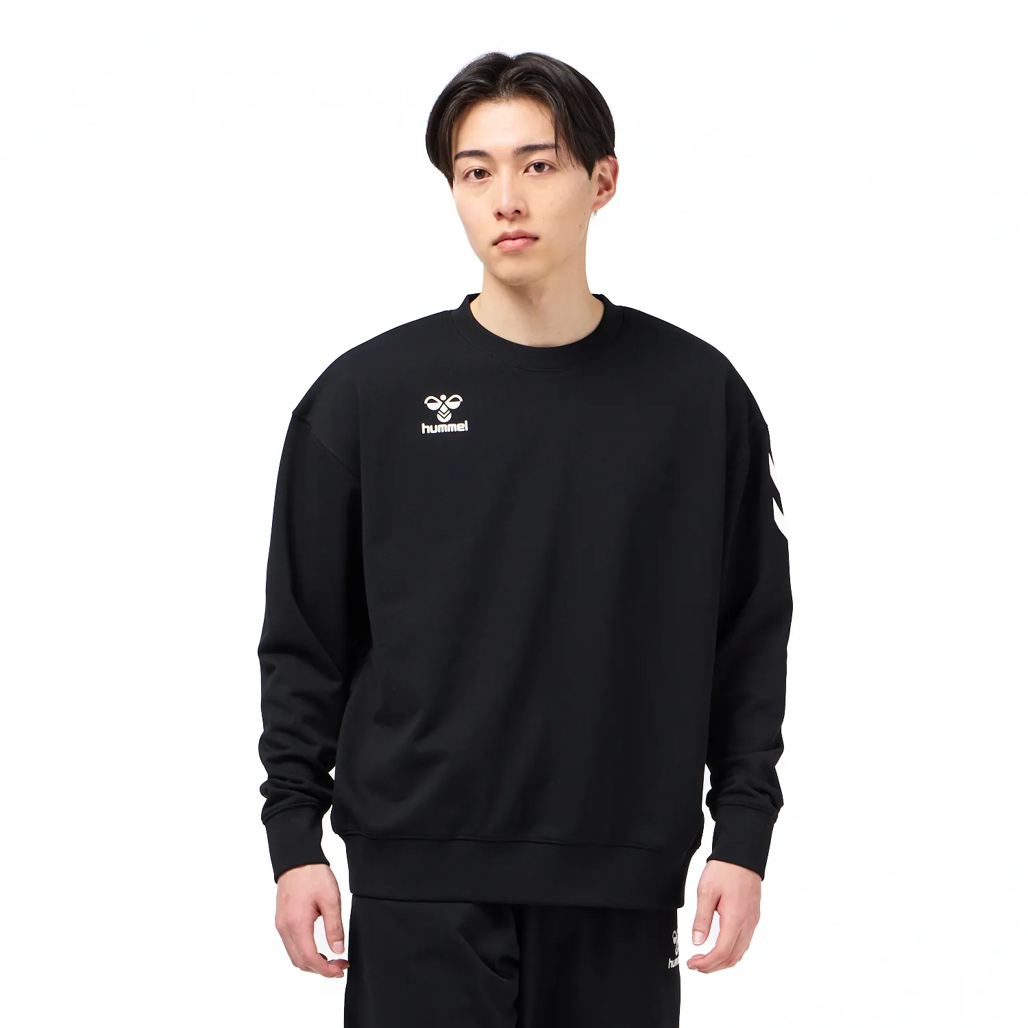 裏毛スウェットクルーネック｜hummel｜ヒュンメル公式オンラインストア